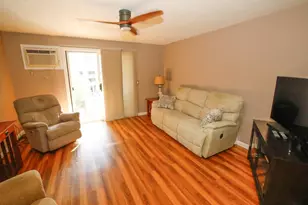 2 Timberwood Dr, Goffstown, NH 03045 - Photo 5