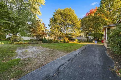293 Candia Road, Manchester, NH 03109 - Photo 31