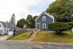42 Highland Ave, Milford, NH 03055 - Photo 3