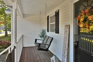 9 Brady Ave, Derry, NH 03038 - Photo 3
