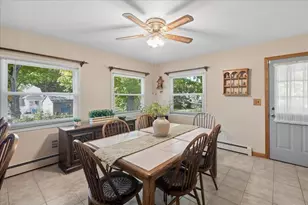 896 Bodwell Rd, Manchester, NH 03109 - Photo 11
