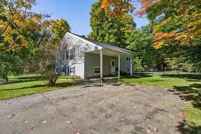 896 Bodwell Road, Manchester, NH 03109 - Photo 3