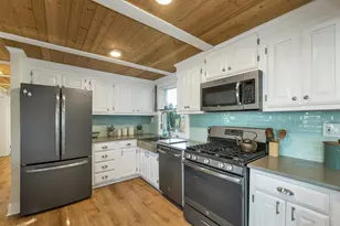 13 Morningside Dr, Hampton, NH 03842 - Photo 3