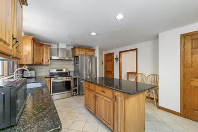 43 Peabody Drive, Brentwood, NH 03833 - Photo 9
