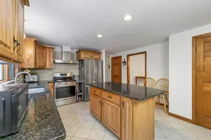 43 Peabody Dr, Brentwood, NH 03833 - Photo 9