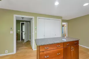 41 Brek Dr, Merrimack, NH 03054 - Photo 11