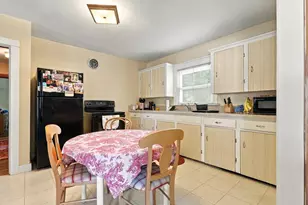 44 Atherton Ave, Nashua, NH 03064 - Photo 7