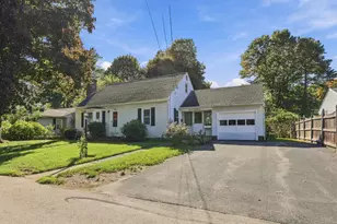 44 Atherton Ave, Nashua, NH 03064 - Photo 1