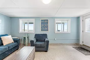 27 Concord Ave, Hampton, NH 03842 - Photo 17