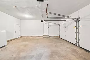 23 Bradford St, North Andover, MA 01835 - Photo 31
