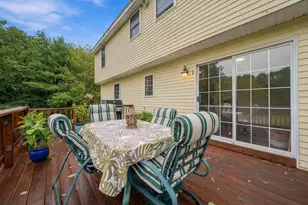 17 Willow St, Derry, NH 03038 - Photo 33