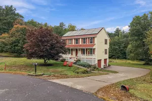 17 Willow St, Derry, NH 03038 - Photo 3