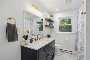 96 Meadowcrest Dr, Bedford, NH 03110 - Photo 15