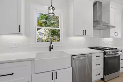 22 Nolet Avenue, Salem, NH 03079 - Photo 15