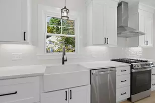 22 Nolet Ave, Salem, NH 03079 - Photo 15
