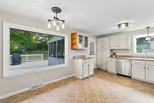 20 Newburgh Rd, Nashua, NH 03062 - Photo 11