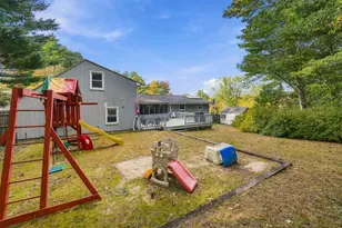 20 Newburgh Rd, Nashua, NH 03062 - Photo 27