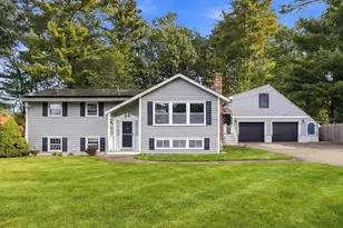 20 Newburgh Rd, Nashua, NH 03062 - Photo 1