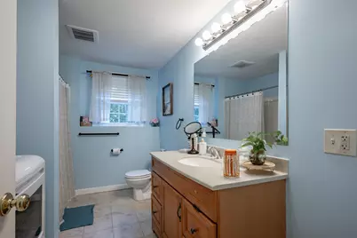 17 Woodland Drive, Weare, NH 03281 - Photo 15