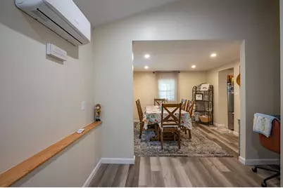 17 Woodland Drive, Weare, NH 03281 - Photo 5