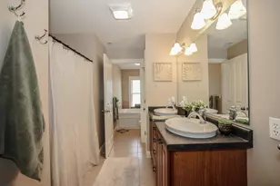 125 Riverwalk Way, Manchester, NH 03101 - Photo 13