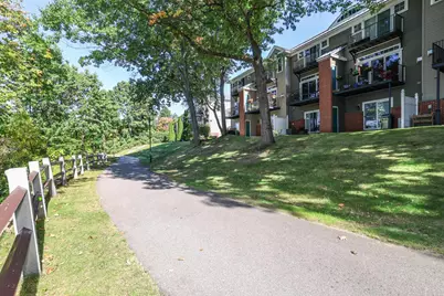 125 Riverwalk Way, Manchester, NH 03101 - Photo 43