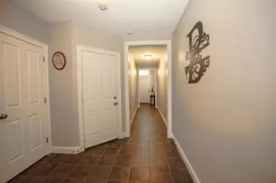 125 Riverwalk Way, Manchester, NH 03101 - Photo 35