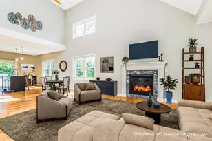 6 Chadwick Cir, Windham, NH 03087 - Photo 5