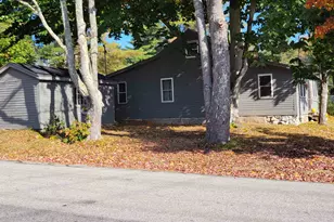 7018 Oak Hill Rd, Loudon, NH 03307 - Photo 3