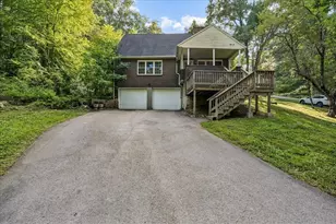 2 Carroll Cir, Derry, NH 03038 - Photo 37