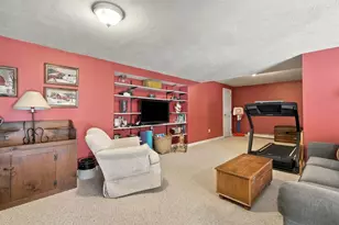 122 Grandview Dr, Weare, NH 03281 - Photo 21