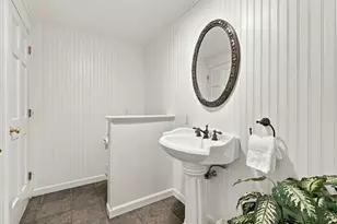 122 Grandview Dr, Weare, NH 03281 - Photo 11