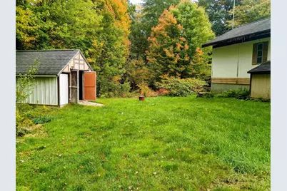 8 Darren Drive, Raymond, NH 03077 - Photo 9