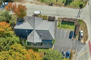 27 Stevens Ave, Laconia, NH 03246 - Photo 9
