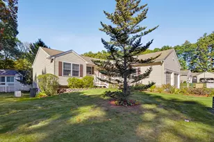 8 Glasgow Cir, Hudson, NH 03051 - Photo 43