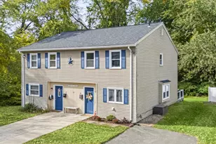 31R South Ave, Derry, NH 03038 - Photo 3