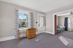 663 Amory St, Manchester, NH 03102 - Photo 25