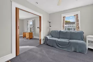 663 Amory St, Manchester, NH 03102 - Photo 23