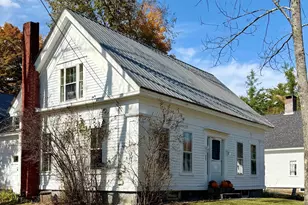 22 Maple St, Sandwich, NH 03227 - Photo 3
