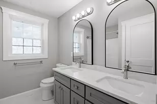 302 Straw Rd, Manchester, NH 03102 - Photo 23