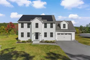 302 Straw Rd, Manchester, NH 03102 - Photo 1