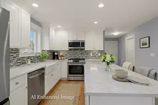302 Straw Rd, Manchester, NH 03102 - Photo 3