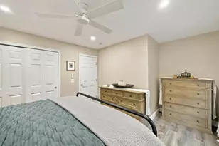 1029 S Mammoth Rd, Manchester, NH 03109 - Photo 51