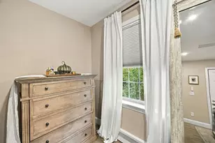 1029 S Mammoth Rd, Manchester, NH 03109 - Photo 53