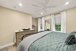 1029 S Mammoth Rd, Manchester, NH 03109 - Photo 49
