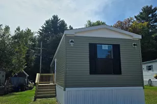 5 Bartlett Ln, Epsom, NH 03234 - Photo 9