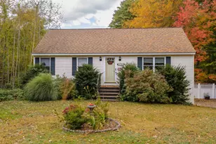 171 Hunt Rd, Hampstead, NH 03826 - Photo 1