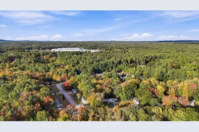 10 Village Drive, Raymond, NH 03077 - Photo 25