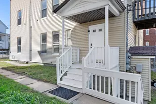 267 Cartier St, Manchester, NH 03102 - Photo 3