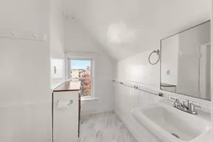 267 Cartier St, Manchester, NH 03102 - Photo 57